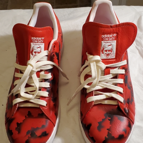 Custom Red Shadow Adidas Stan Smiths - Picture 2 of 3